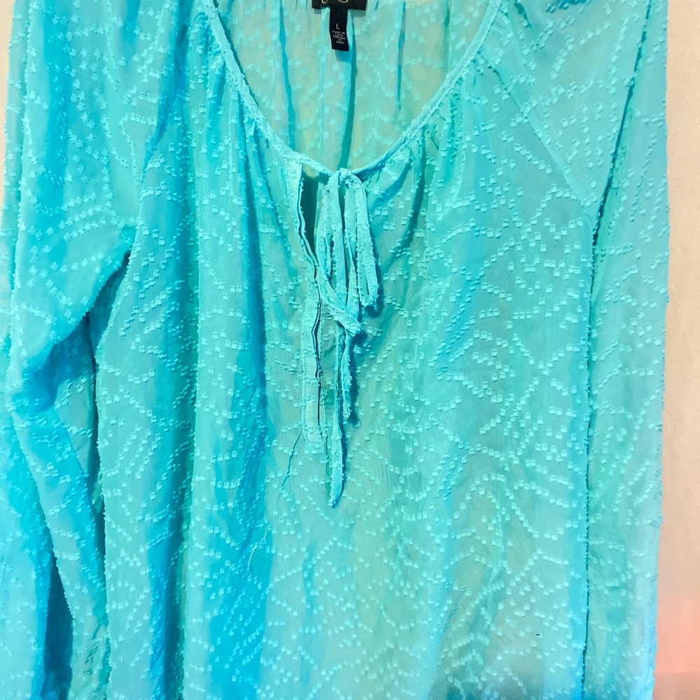 Jessica Simpson shirt size L